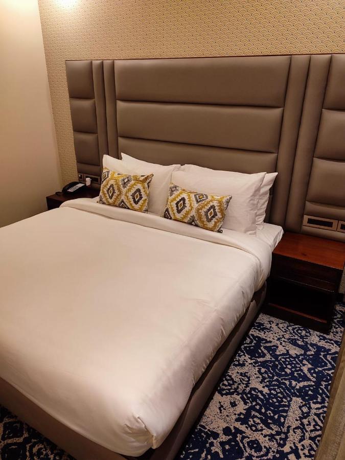 Hotel Peninsula Panchkula Εξωτερικό φωτογραφία